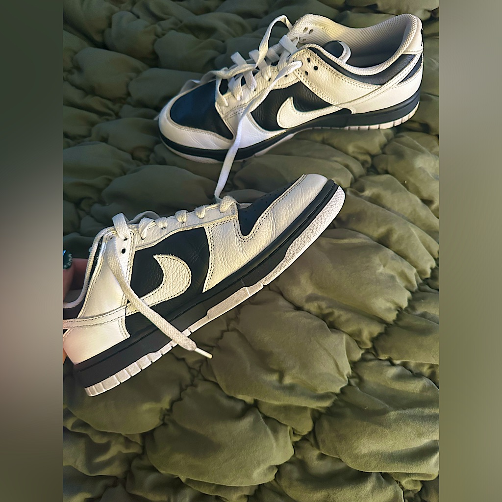 Nike Panda Reverse Dunks